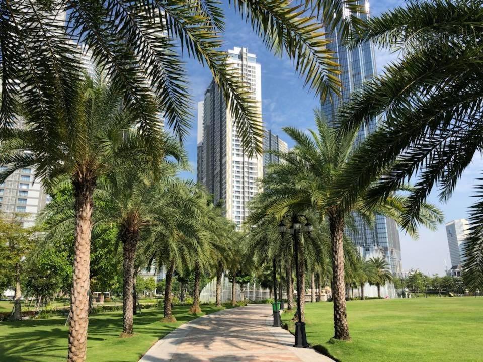 Homes By Christine - Vinhomes Central Park Ho Şi Min Dış mekan fotoğraf